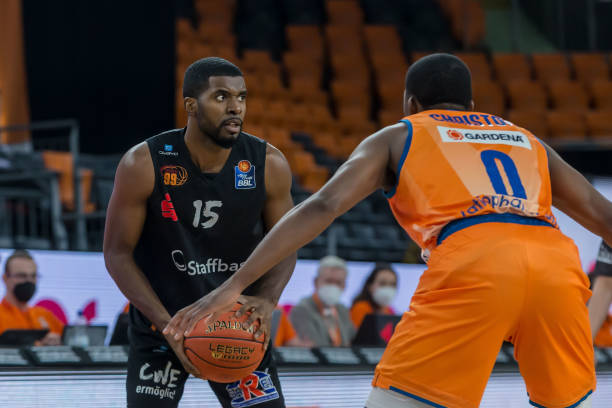 赢得关键胜 赢得关键胜